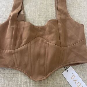 SYNDS Stylish Tan Crop Top by